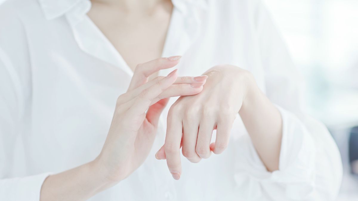 Kem dưỡng da tay Hàn Quốc được nhiều người lựa chọn bởi khả năng dưỡng ẩm và kết cấu mỏng nhẹ